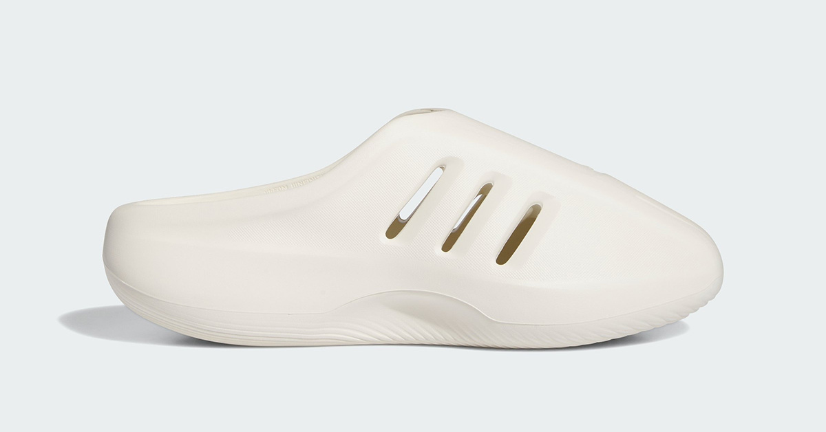 adidas adiFOM IIINFINITY Slides: Komfort inspiriert von Kobe